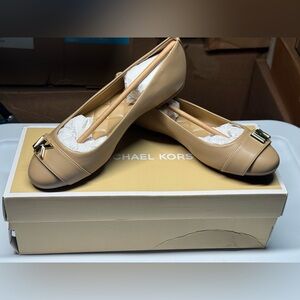 Michael Kors Women’s Tan Leather Flats with Gold Accent